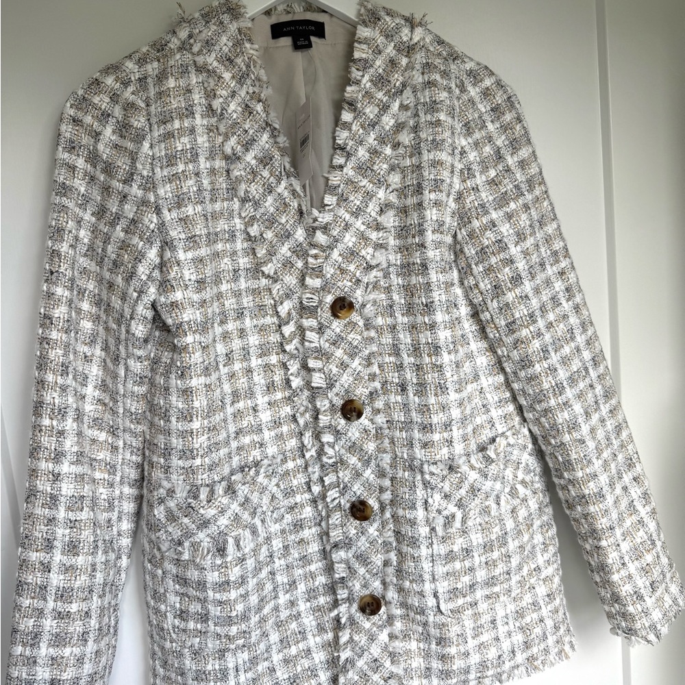 Ann Taylor Women's Blazer Size 00 Gray White Plaid Frayed Edge